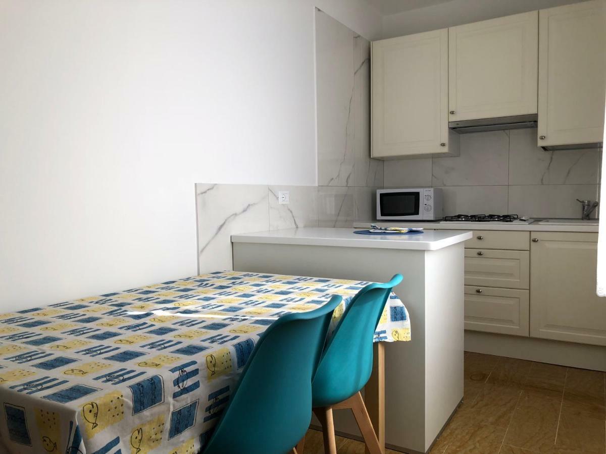 Grazia'S Apartment Chioggia Bagian luar foto